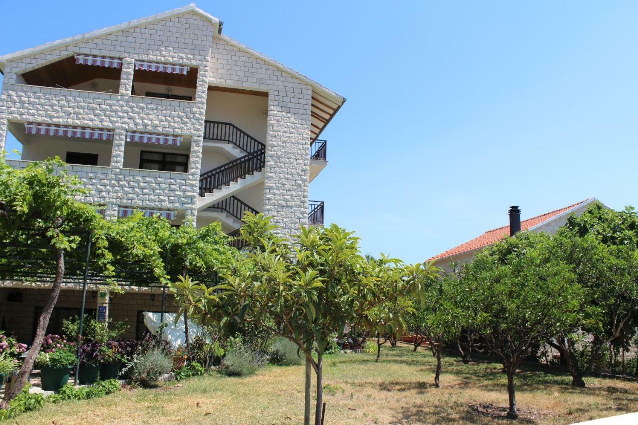 Apartments Sveti Anton Orebić Exterior foto